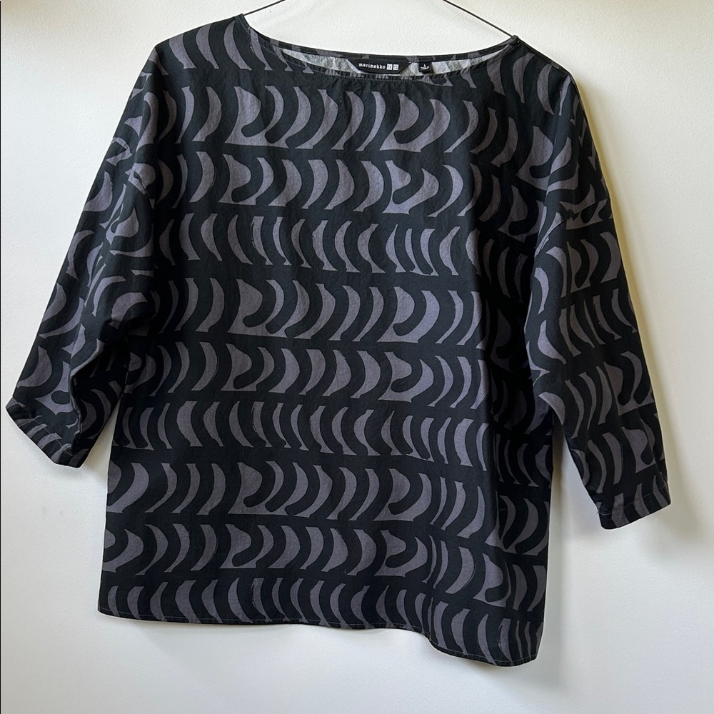 Marimekko Black and Gray Women's Top